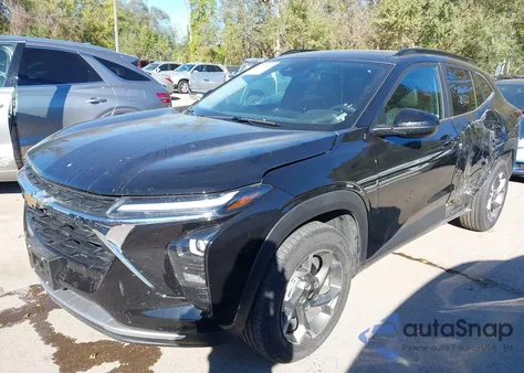 2025 Chevrolet Trax Fwd Lt z USA, uszkodzony, nr VIN KL77LHEP4SC241942